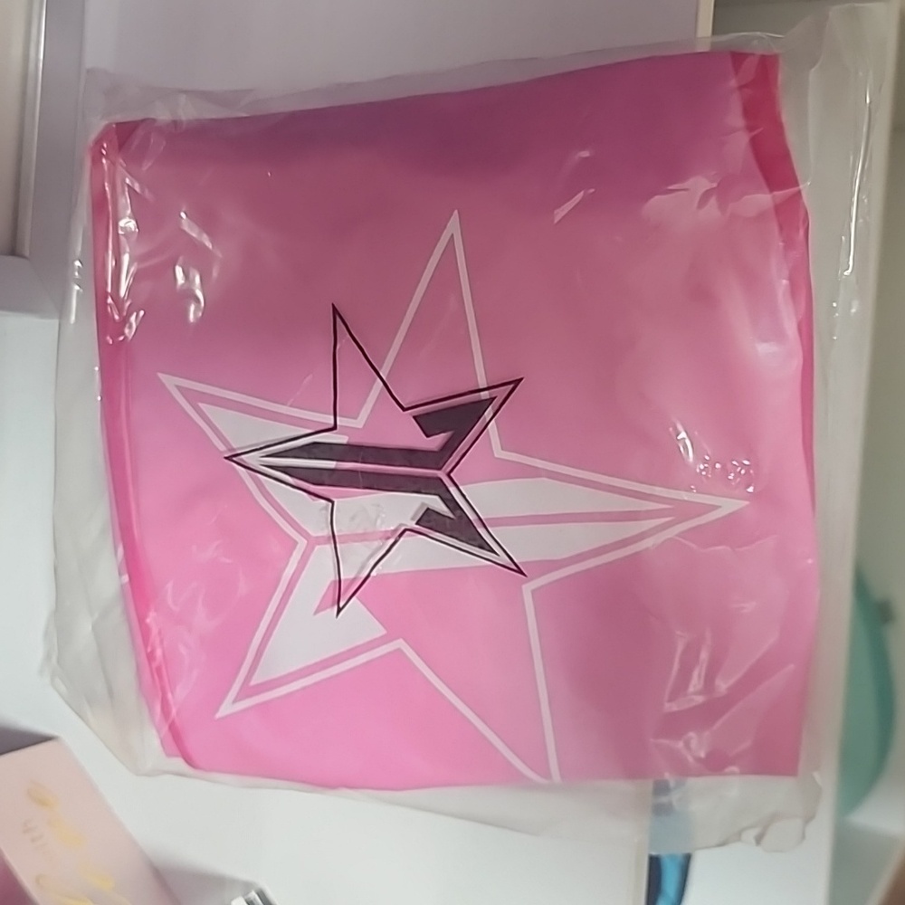 Jeffree Star Beach ball
